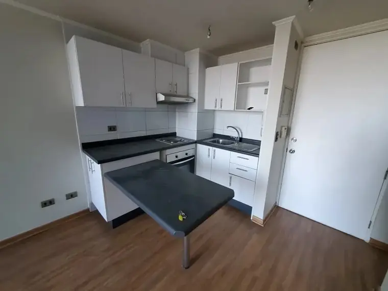Departamento en arriendo amoblado en Estación Central — Conde Del Maule / Metro Ecuador