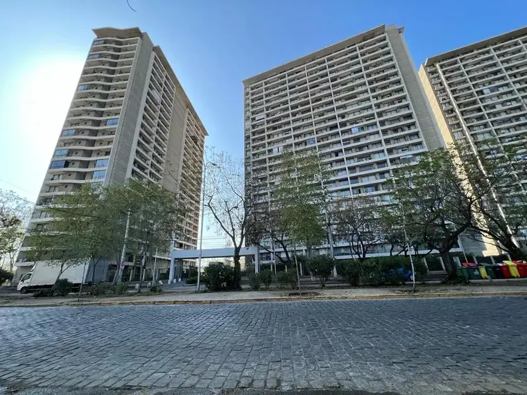 Departamento en venta en Santiago Centro — Diagonal Vicuña Mackenna / Metro Ñuble