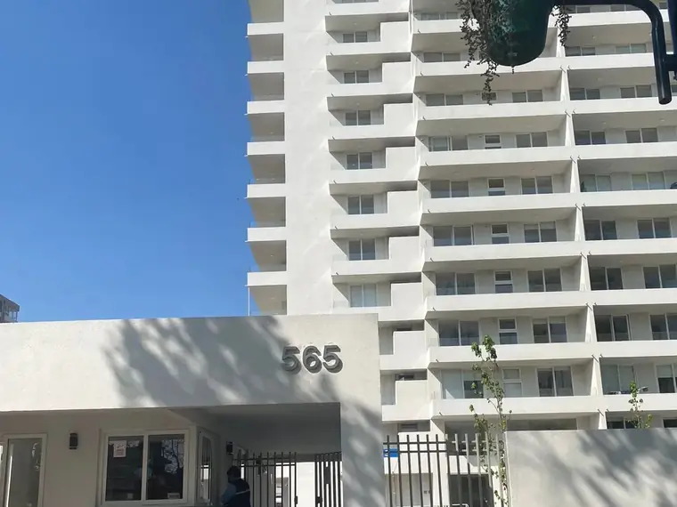 Departamento en arriendo en La Cisterna — Fernandez Albano / Gran Avenida / Metro Lo Ovalle
