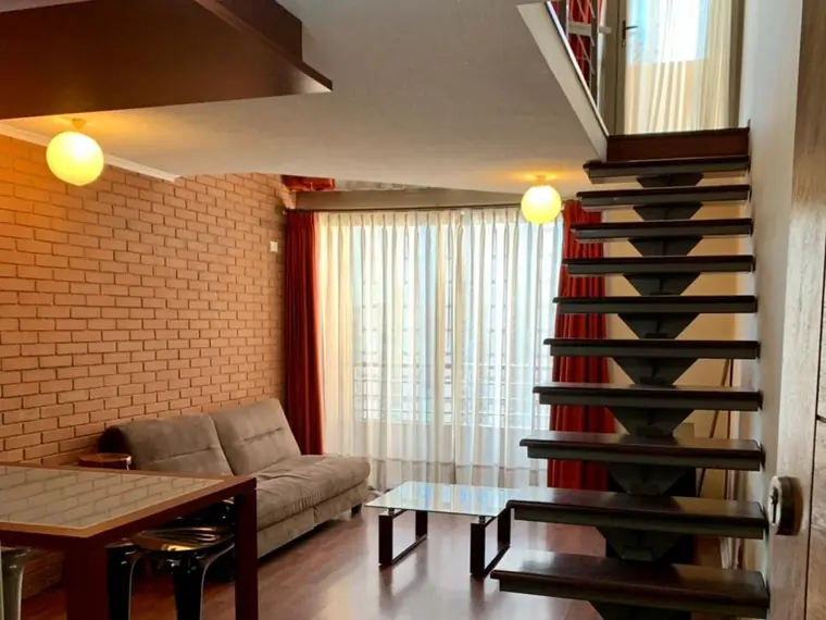 Loft en arriendo en Santiago Centro — Huerfanos / Metro Bellas Artes / Cerro Santa Lucia