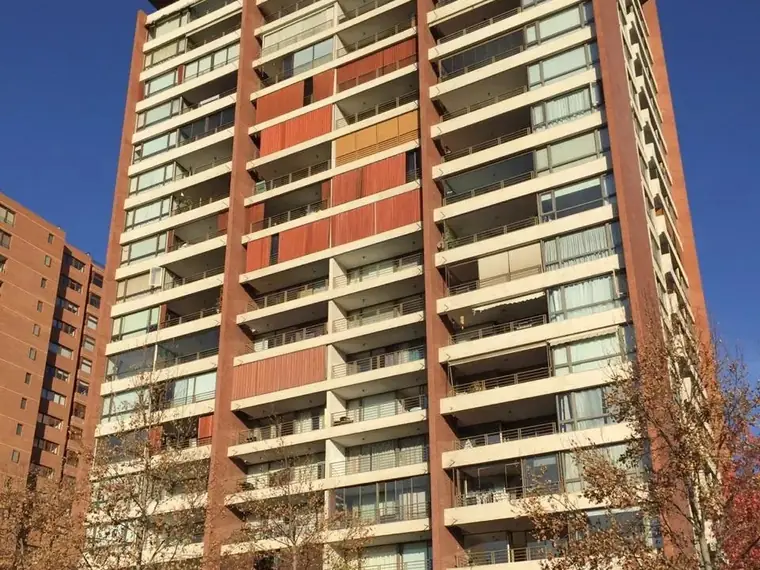 Departamento en arriendo en Las Condes — Lateral Kennedy / Geronimo De Alderete