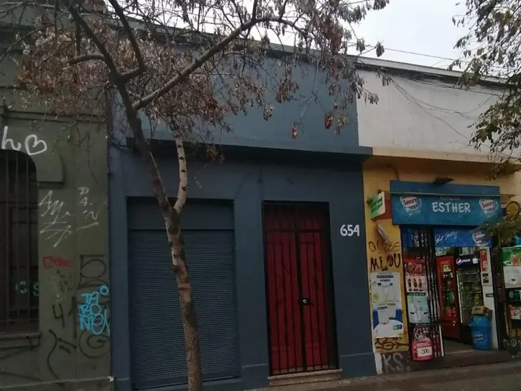 Casa en venta en Santiago Centro — Matta – Santa Rosa Casa Con Local