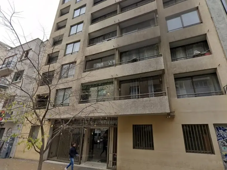 Departamento en venta en Santiago Centro — Monjitas / Metro Bellas Artes / Parque Forestal