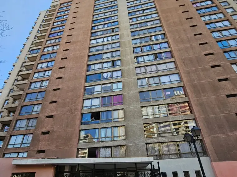 Departamento en arriendo en Santiago Centro — Santa Isabel / Carmen / Metro Parque Almagro