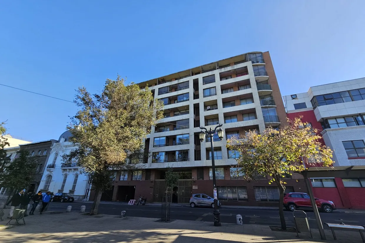 Departamento en arriendo en Santiago Centro — Compañia De Jesus / Plaza Brasil