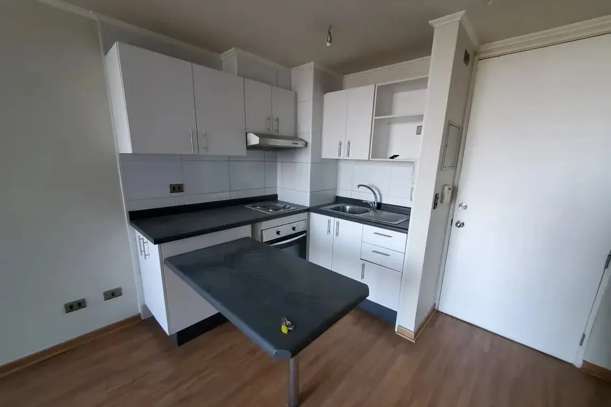Departamento en arriendo amoblado en Estación Central — Conde Del Maule / Metro Ecuador