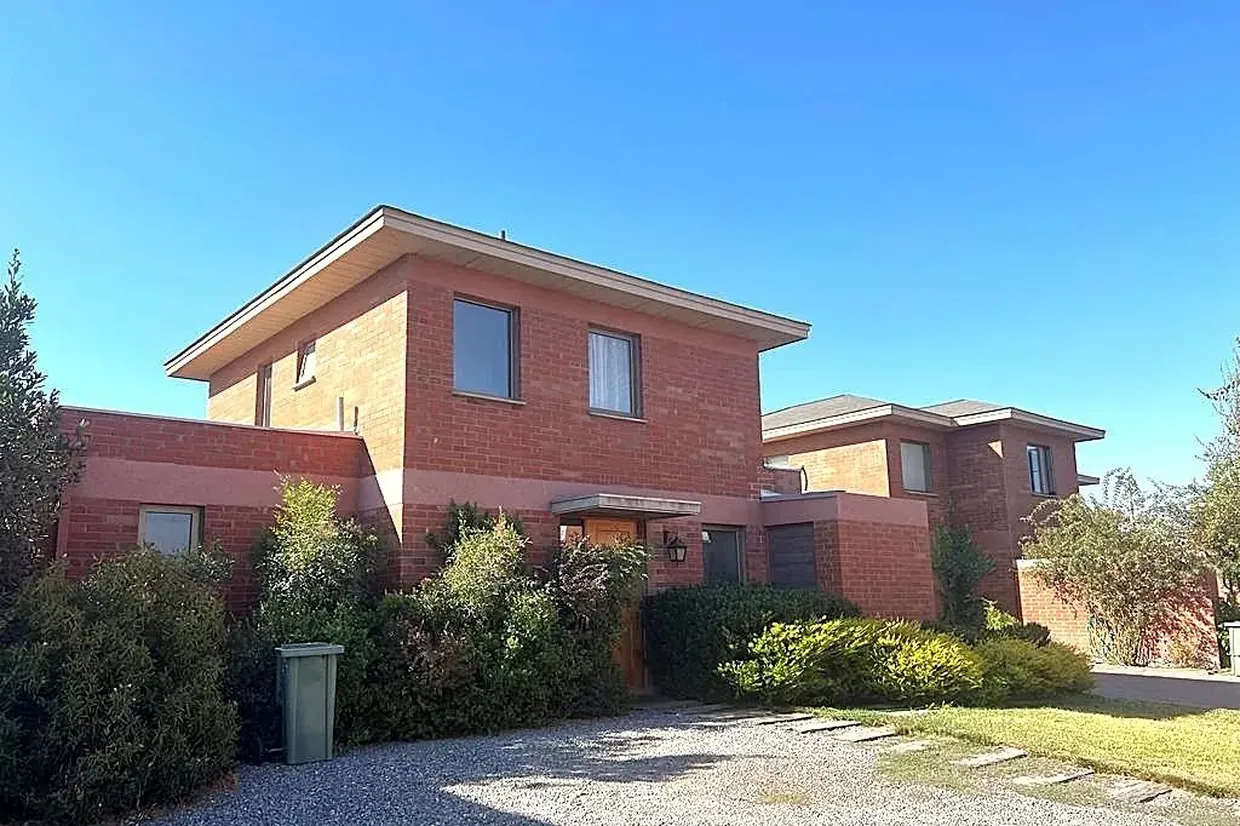 Casa en arriendo en Buin — Condominio Challay / German Saldoval Miranda