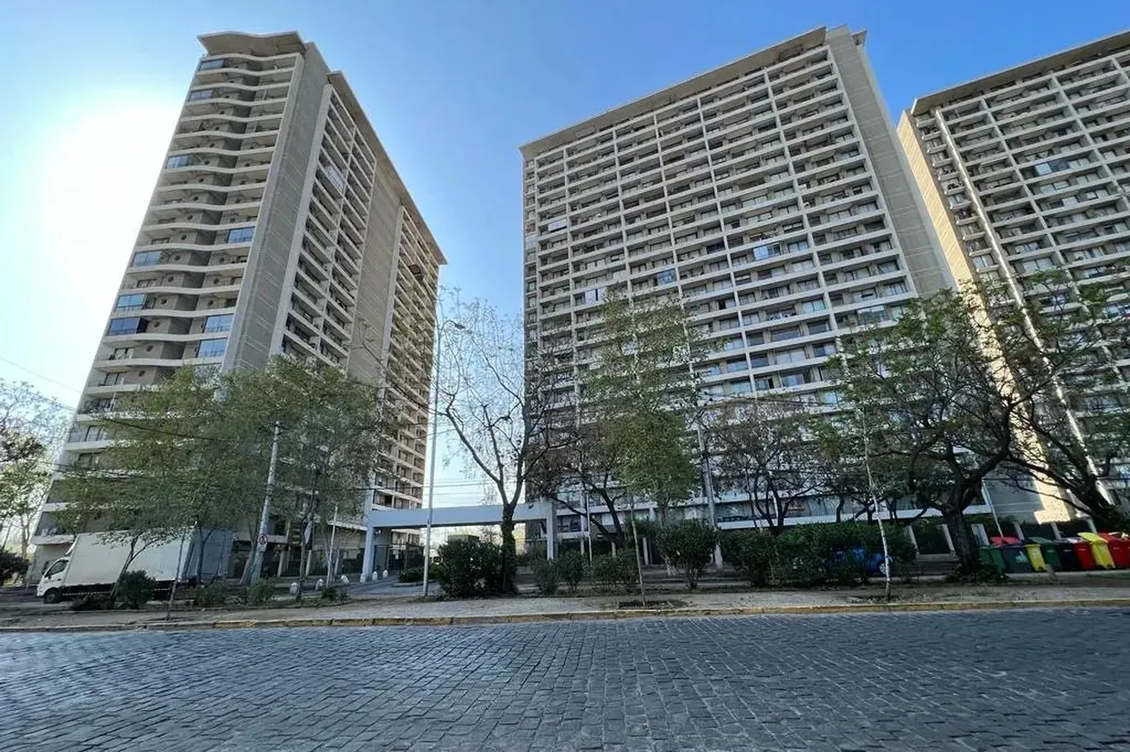 Departamento en venta en Santiago Centro — Diagonal Vicuña Mackenna / Metro Ñuble