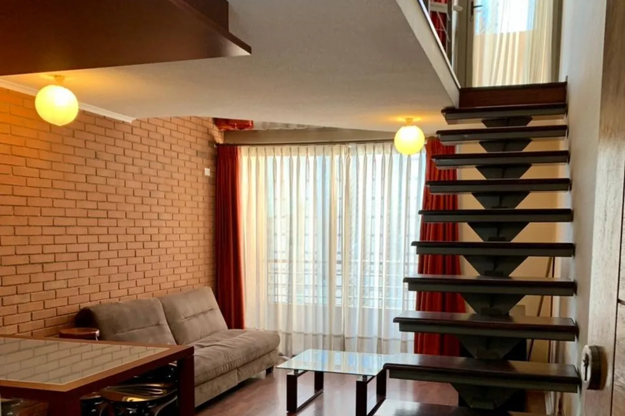 Loft en arriendo en Santiago Centro — Huerfanos / Metro Bellas Artes / Cerro Santa Lucia