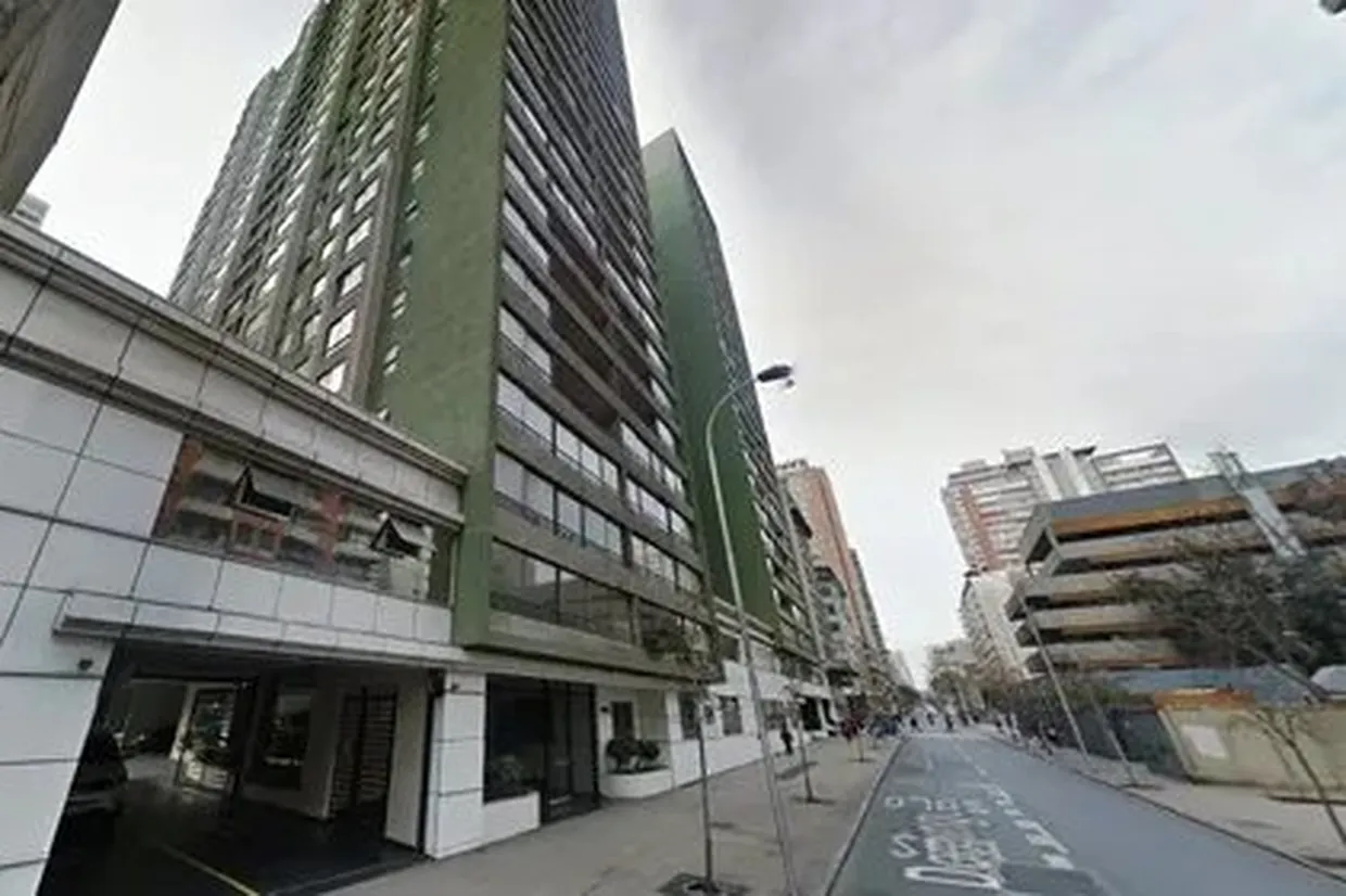 Estacionamiento en arriendo en Santiago Centro — Santo Domingo / Amunategui / Teatinos