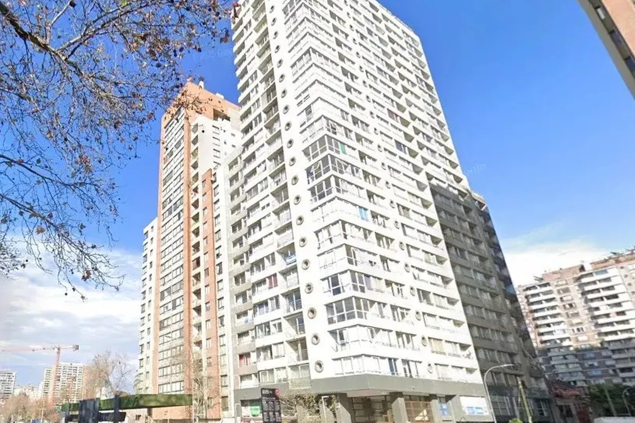 Departamento en arriendo en Santiago Centro — Vicuña Mackenna / Argomedo / Metro Santa Isabel